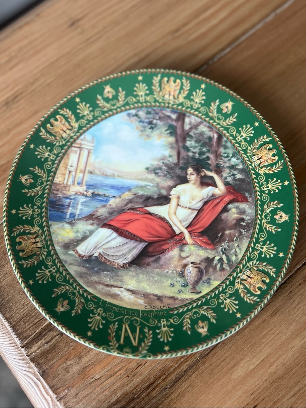 Josephine et Napoleon Collector’s Plate L'Imperatrice Josephine D'Arceau Limoges